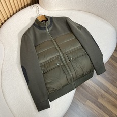 羽绒服 绿色细节 羽绒服 绿色细节