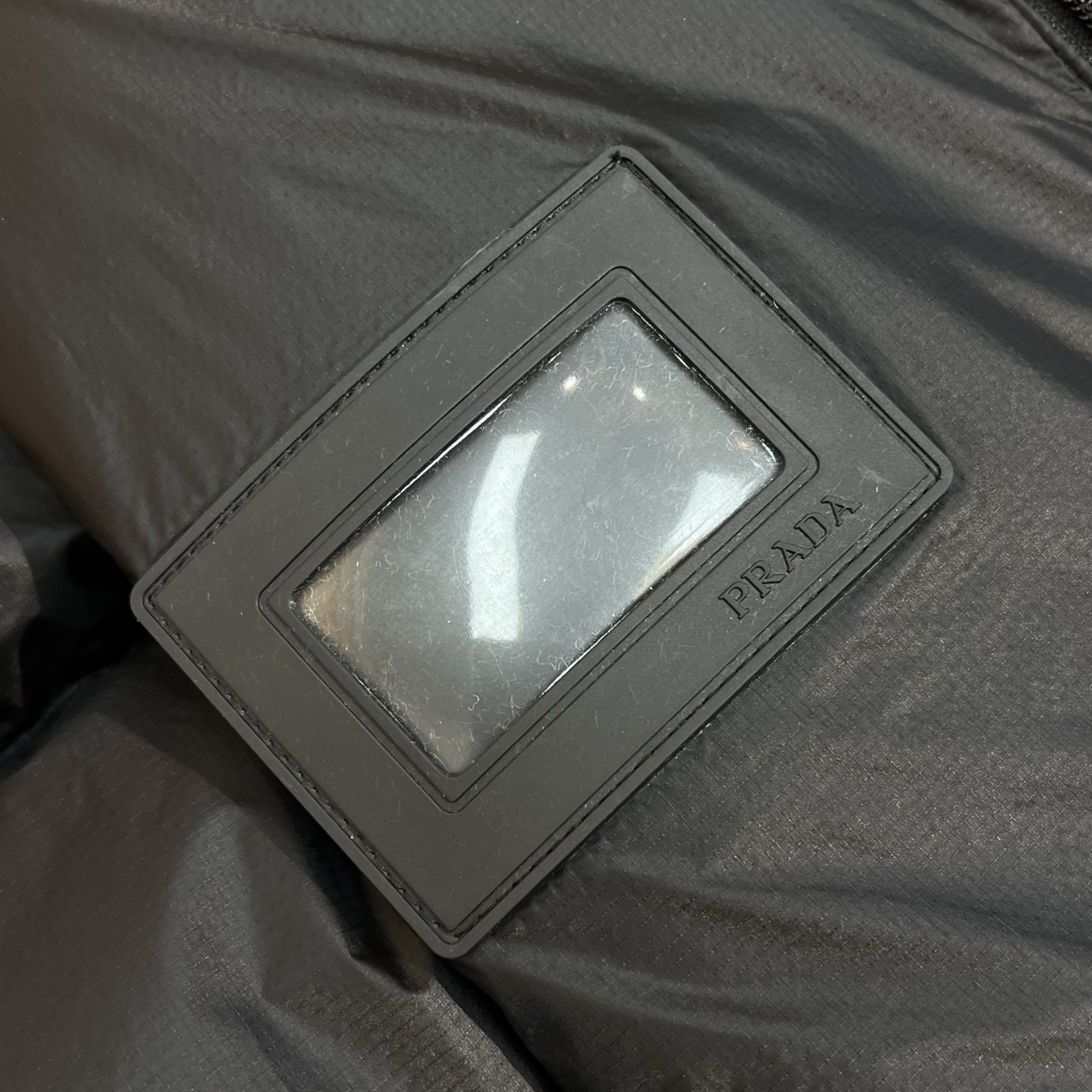 羽绒服 黑色细节