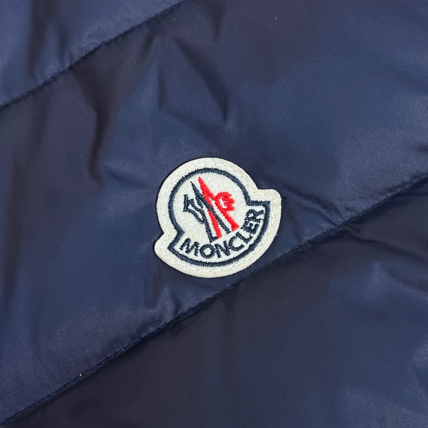 羽绒服 蓝色细节