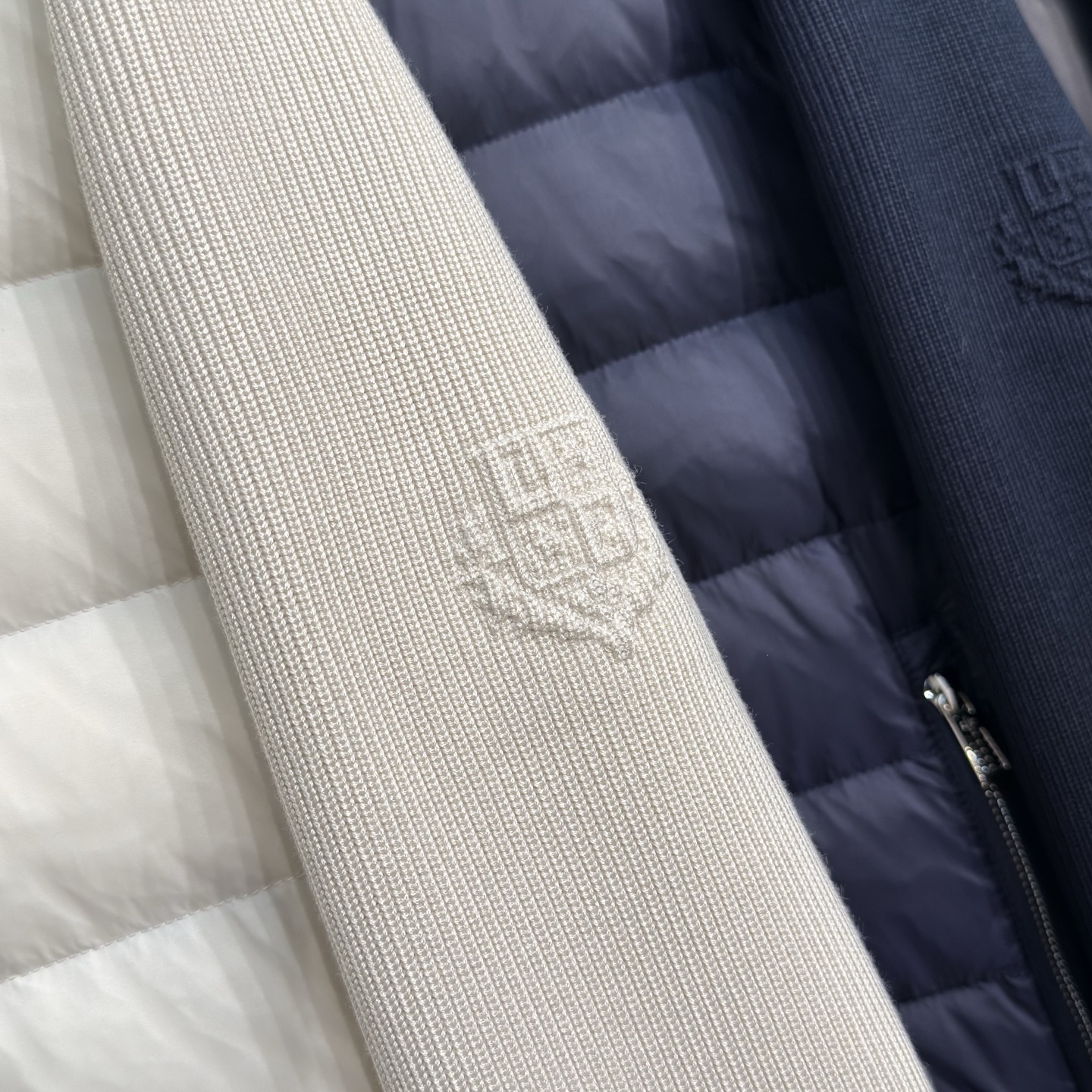 羽绒服 lP🆕-Loro Piana诺悠翩雅老钱风经典男士商务休闲针织羽绒服外套颇具意大利典型风格的时装