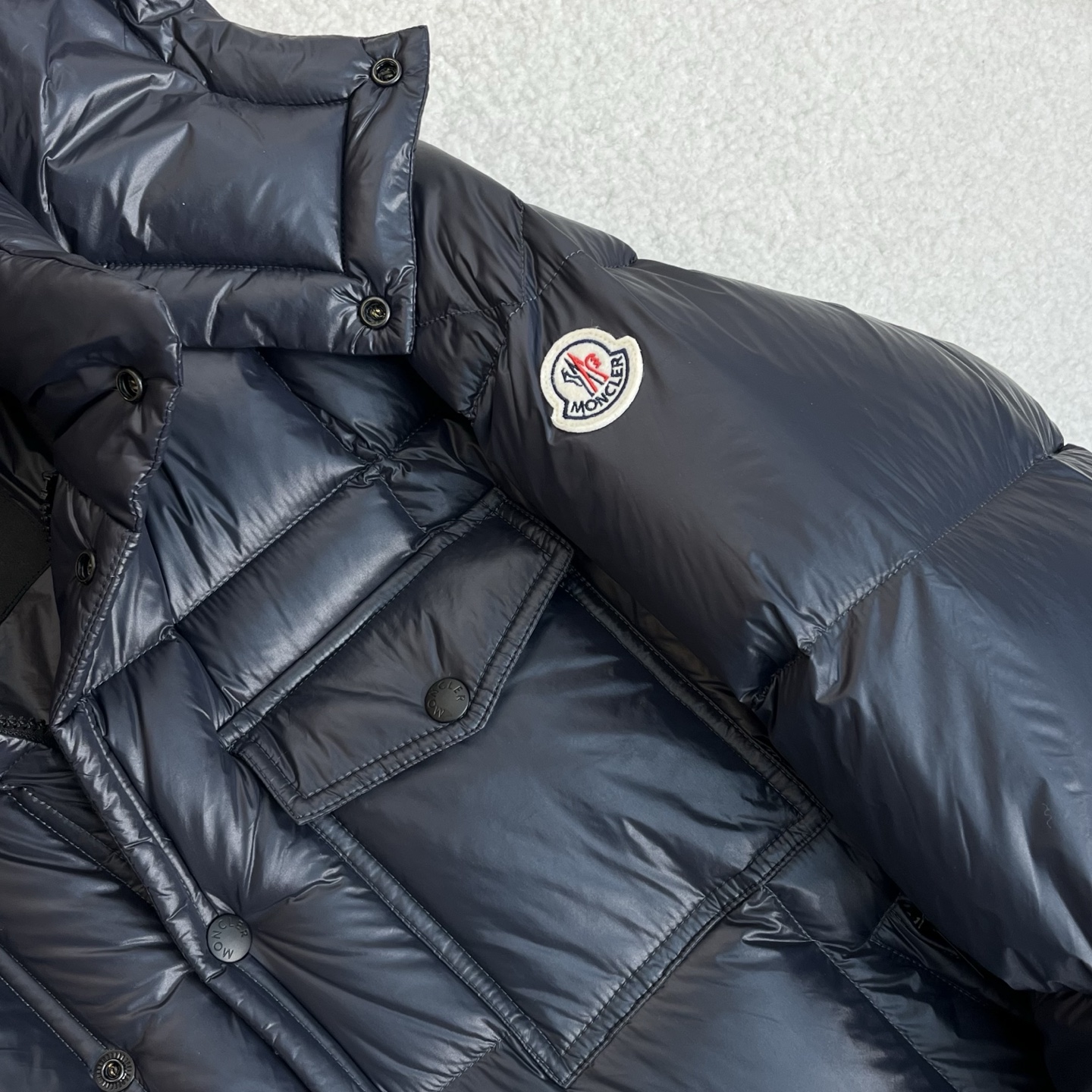 羽绒服 黑色细节