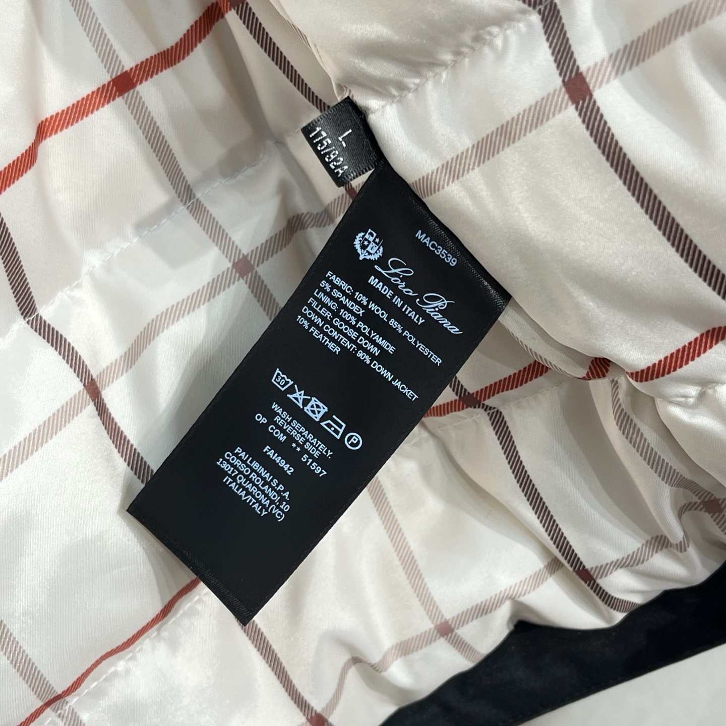 羽绒服 lP🆕休闲款款羽绒服，贸易公司渠道货，25年A/W秋冬新品，高端Loro Piana系列，年度压