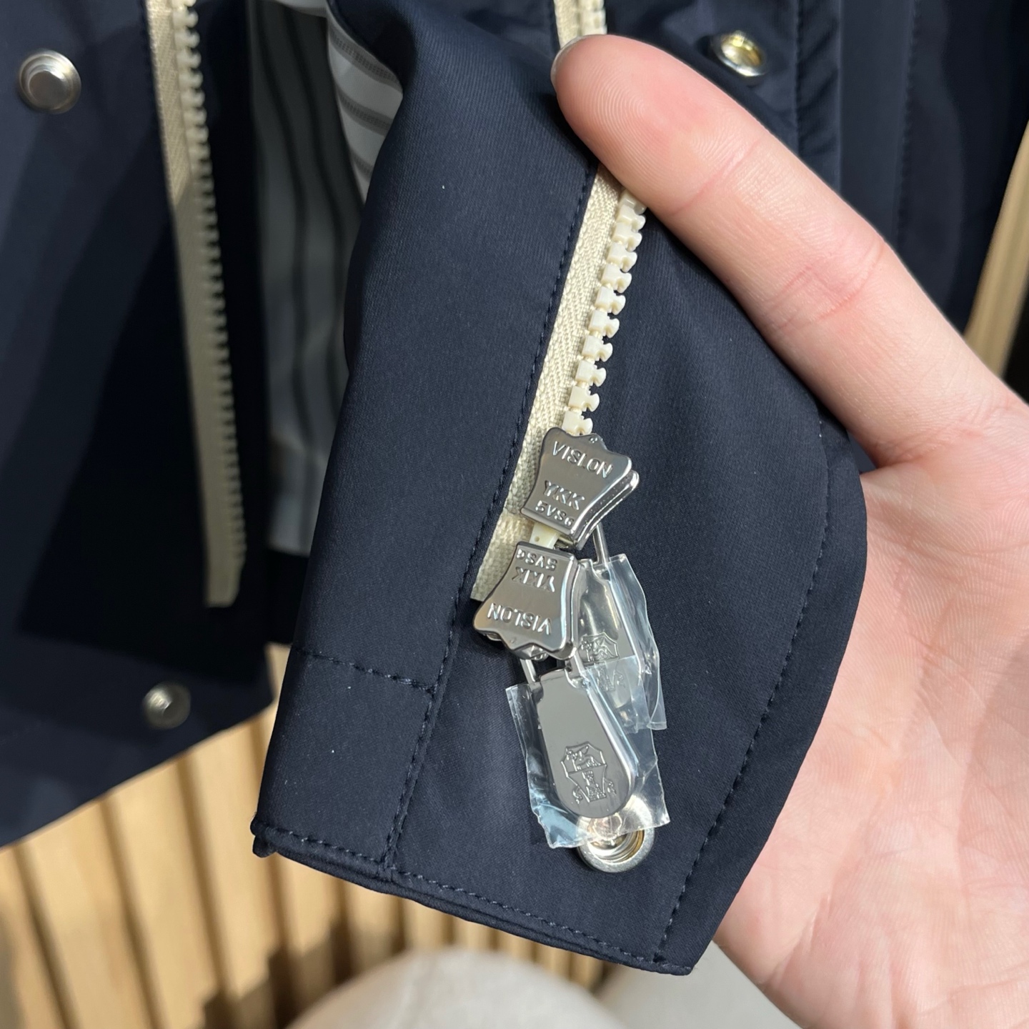 BC #2026春款 老钱🏠商务休闲立领夹克外套，开模定制五金配件 三标齐，尼龙 氨纶混纺面料，手感柔软