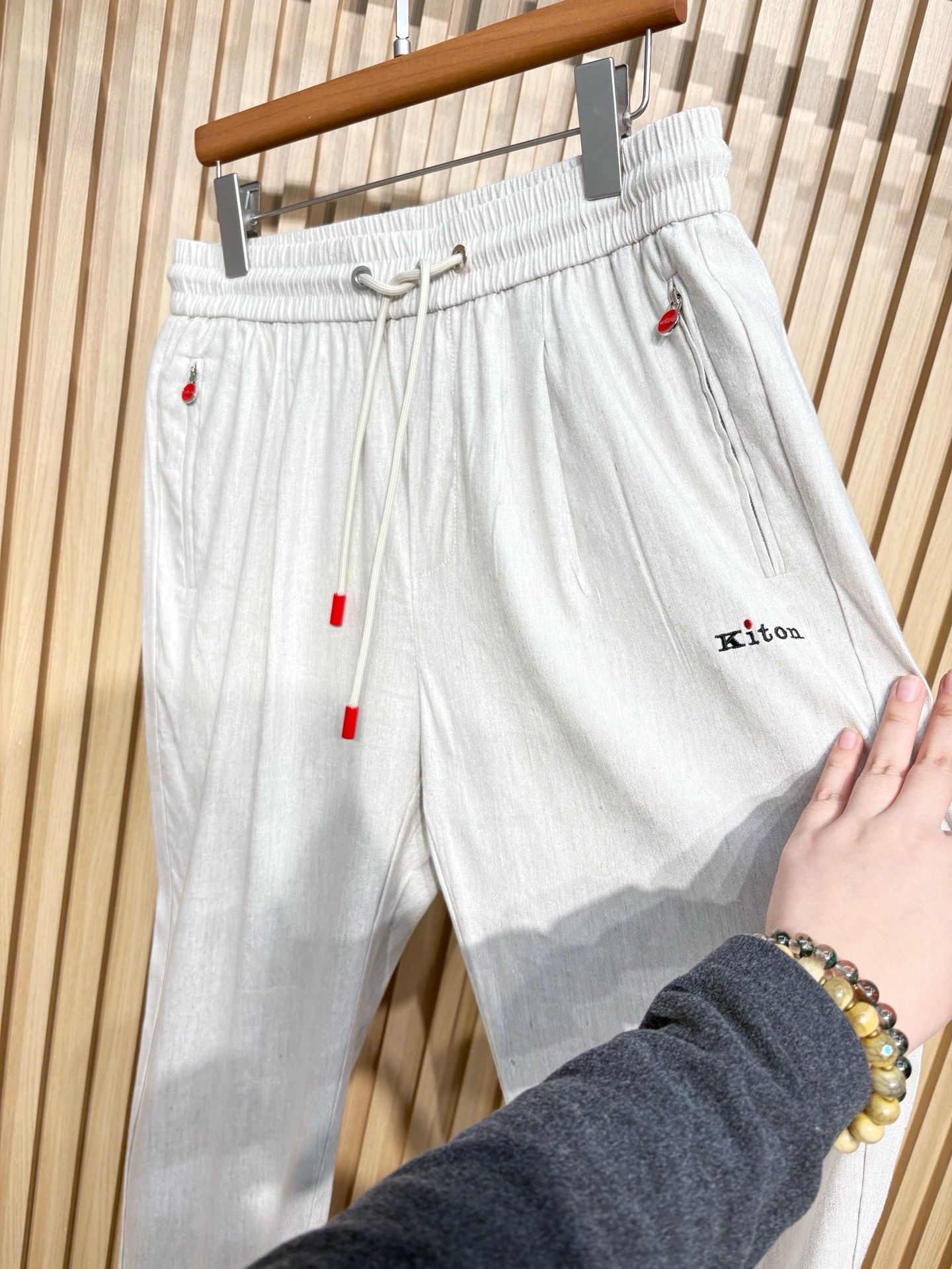 【96105】 kiton 春夏新品 亚麻长裤休闲商务小直筒休闲西裤，专柜主推款！！商务通勤皆可轻松驾驭