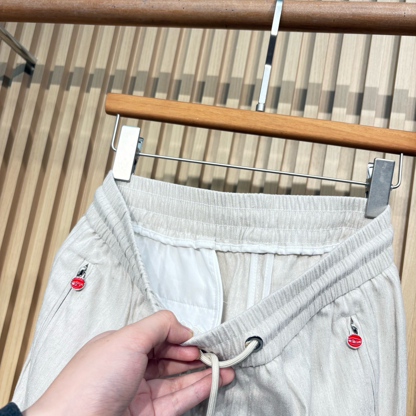 【96105】 kiton 春夏新品 亚麻长裤休闲商务小直筒休闲西裤，专柜主推款！！商务通勤皆可轻松驾驭