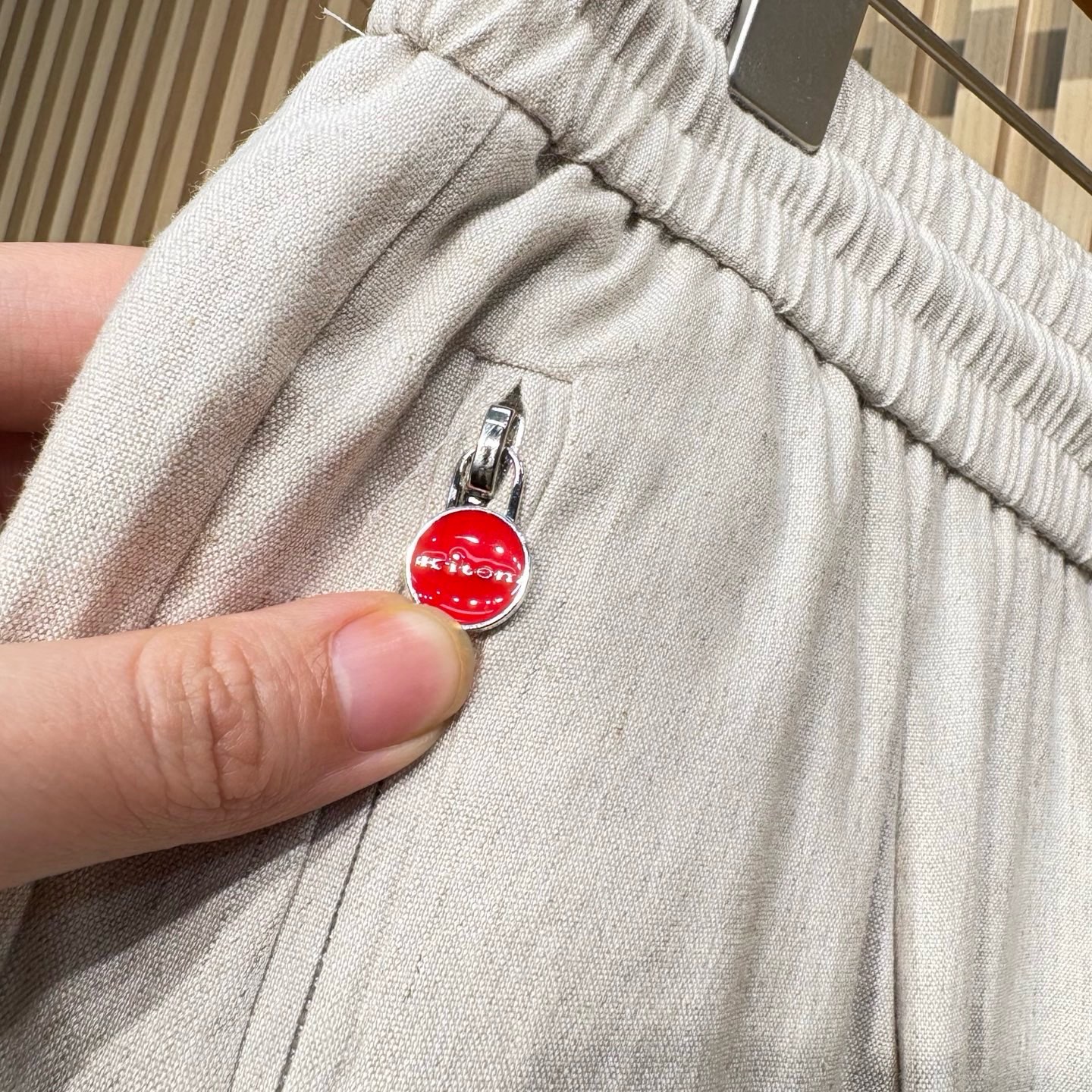 【96105】 kiton 春夏新品 亚麻长裤休闲商务小直筒休闲西裤，专柜主推款！！商务通勤皆可轻松驾驭