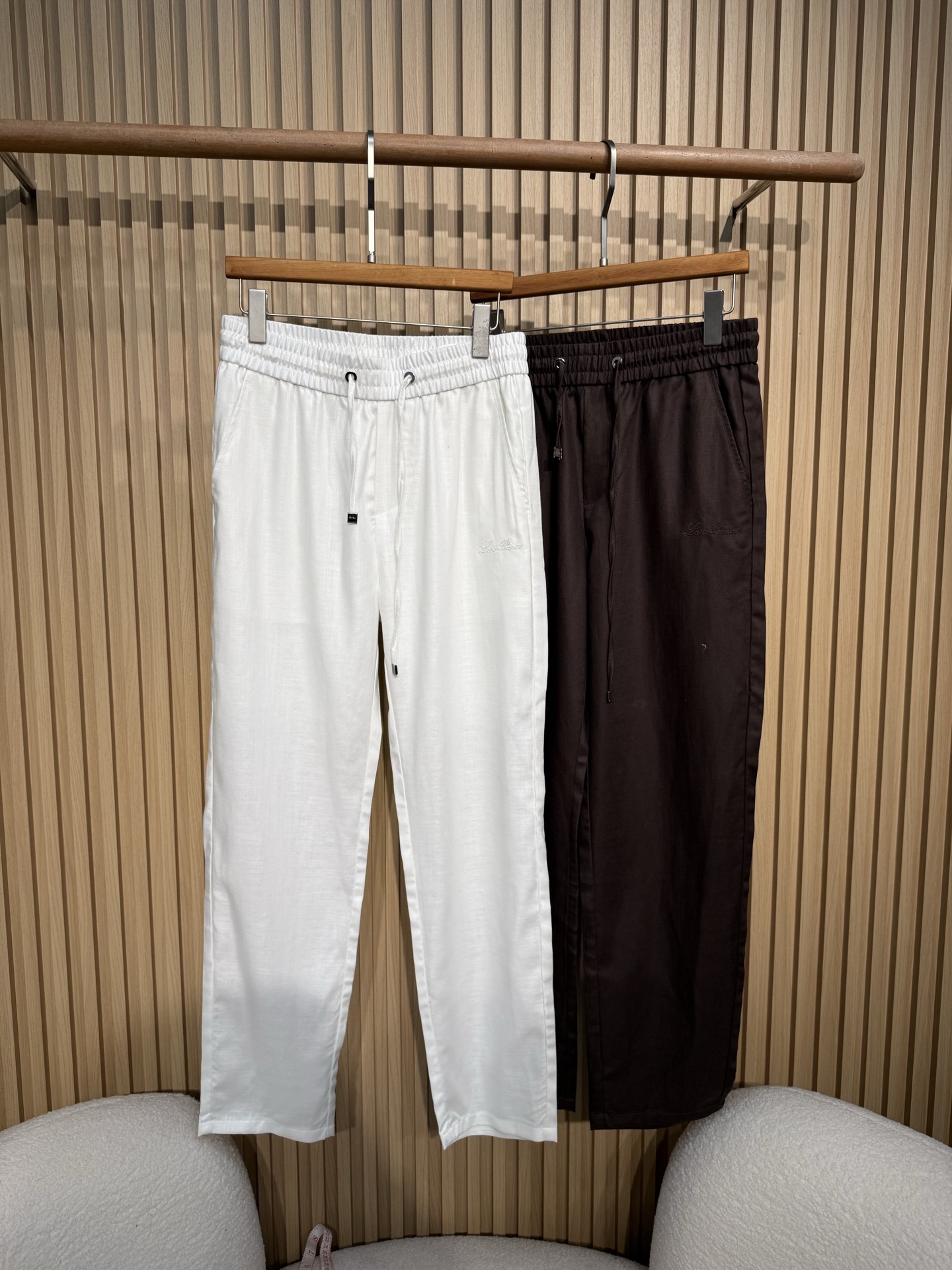 Loro Piana76SS春夏新款莱赛尔亚麻男士抽绳休闲裤！源自意大利顶级奢侈品牌Loro Piana
