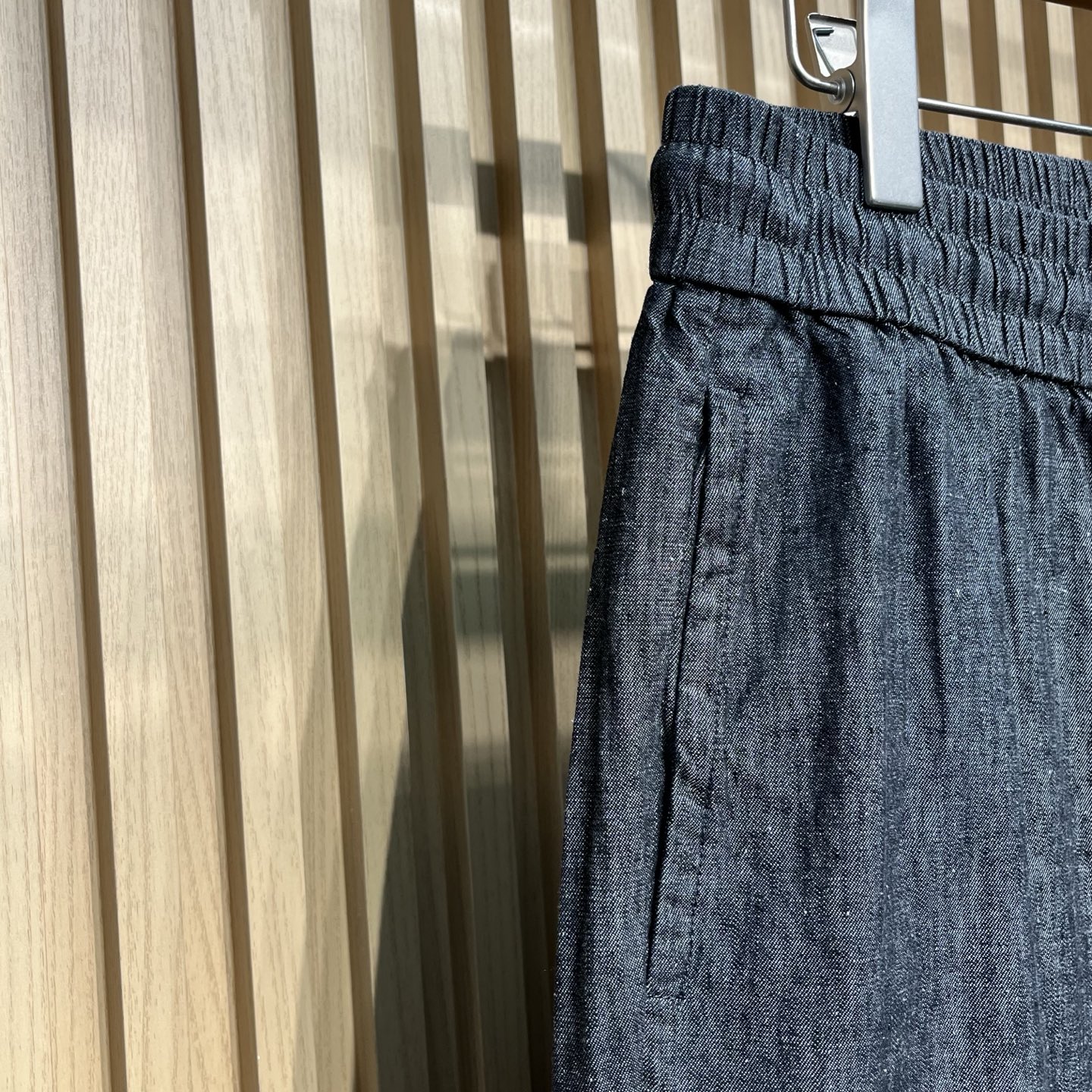 loro Piana76SS春夏新款进口亚麻棉质混纺抽绳休闲裤，男士经典徽标刺绣时尚直筒休闲长裤！贸易公