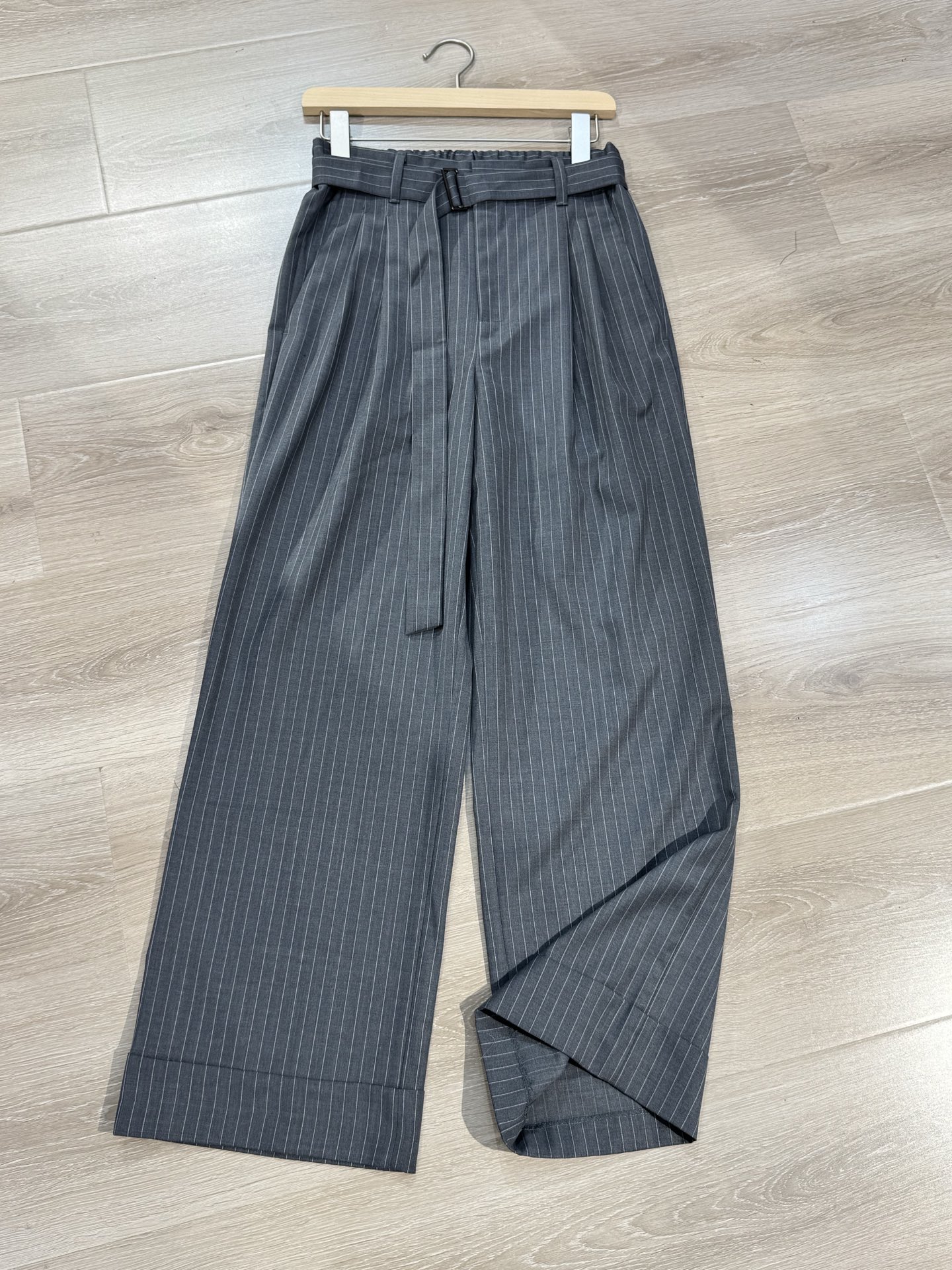 Brunello Cucinelli Wool Pinstripe Sequin-Collar Shirt & Pants Set 6 i1750425861572 2096 0 3
