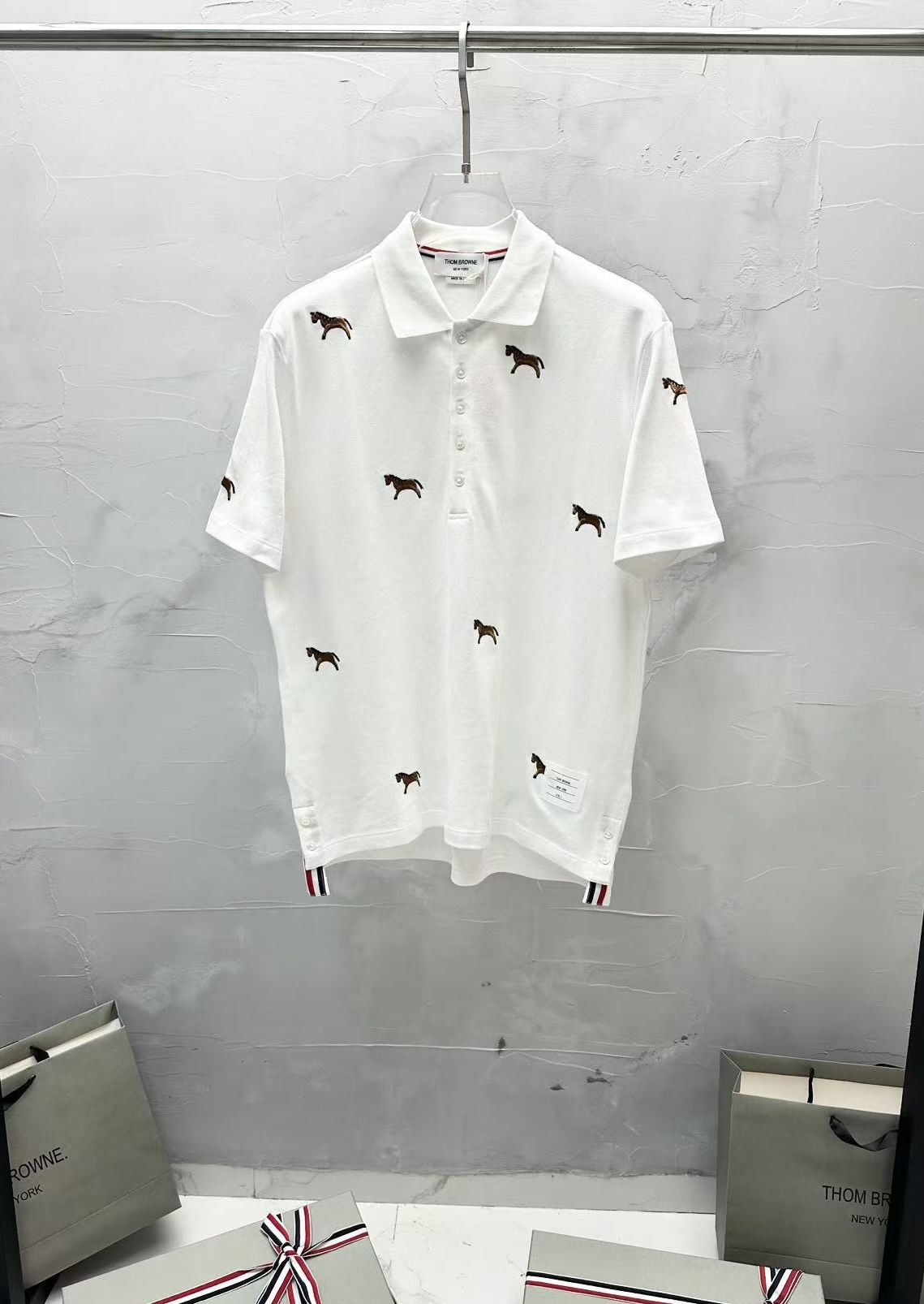 톰브라운 남성 반팔 130402 Thom Browne T Shirt