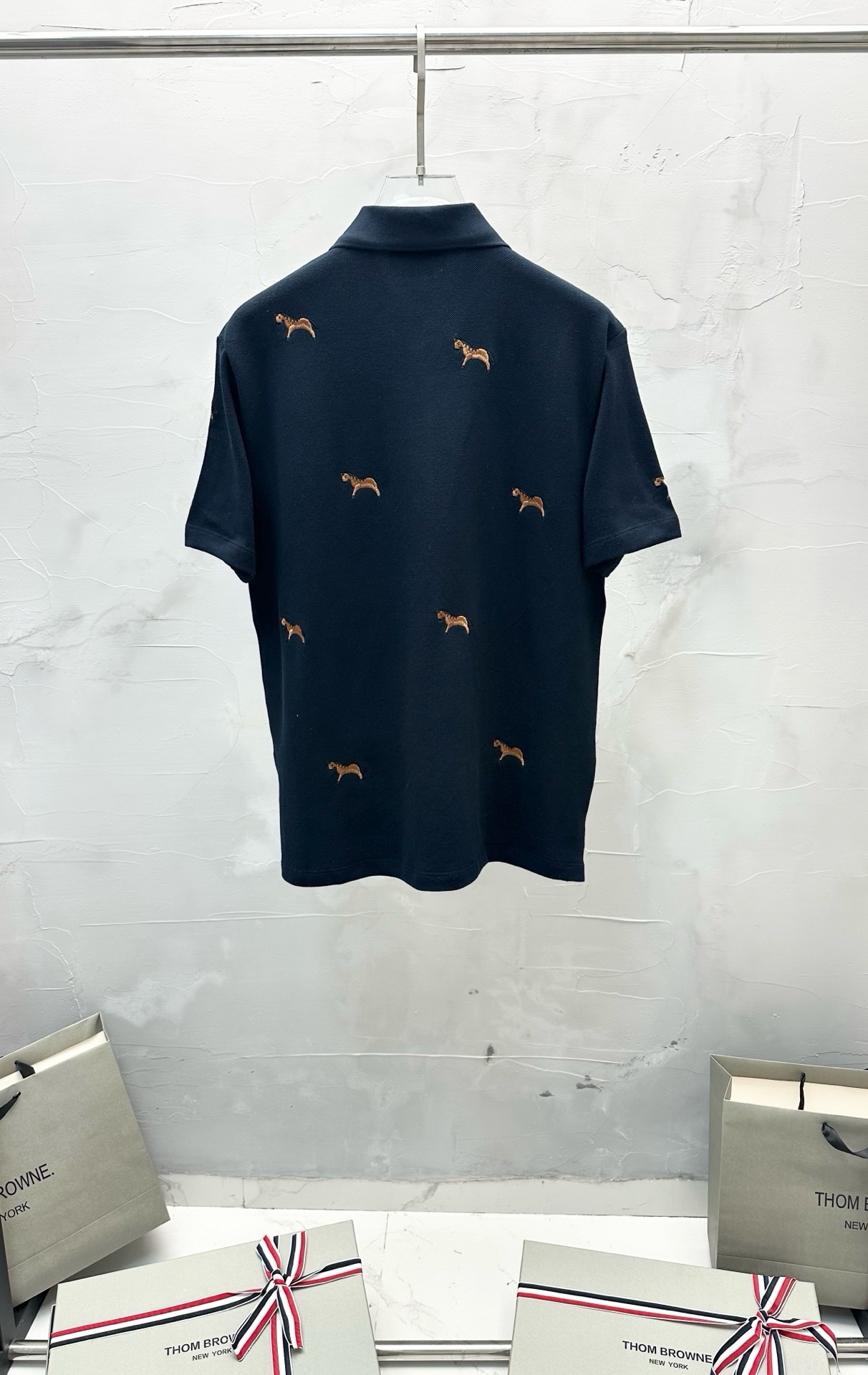 톰브라운 남성 반팔 130400 Thom Browne T Shirt 썸네일 이미지