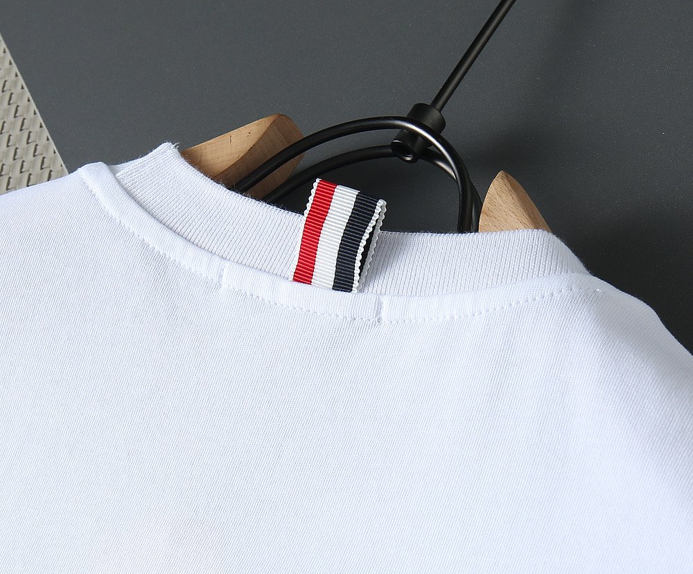 톰브라운 남성 반팔 130317 Thom Browne T Shirt 썸네일 이미지