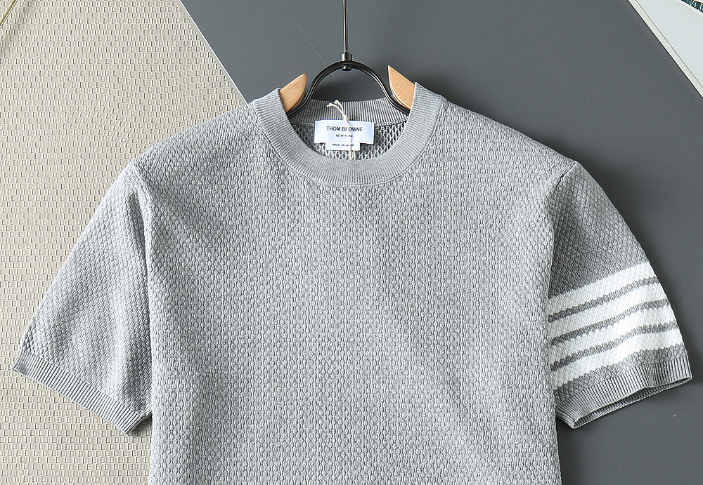 톰브라운 남성 반팔 130323 Thom Browne T Shirt 썸네일 이미지