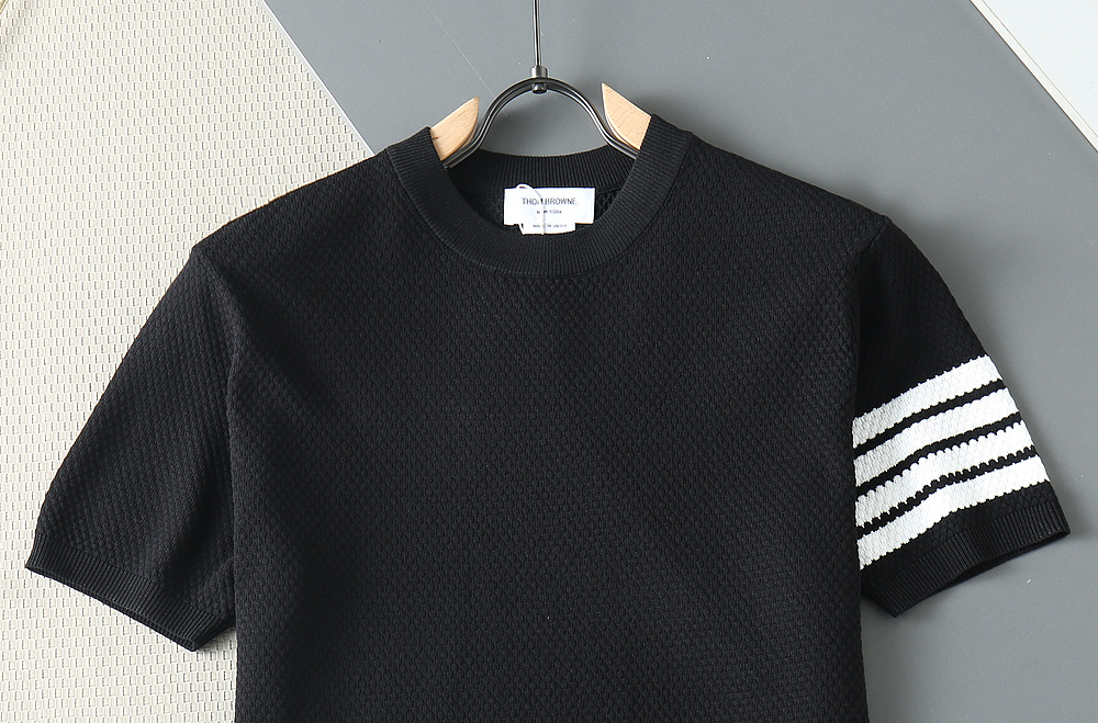 톰브라운 남성 반팔 130321 Thom Browne T Shirt 썸네일 이미지