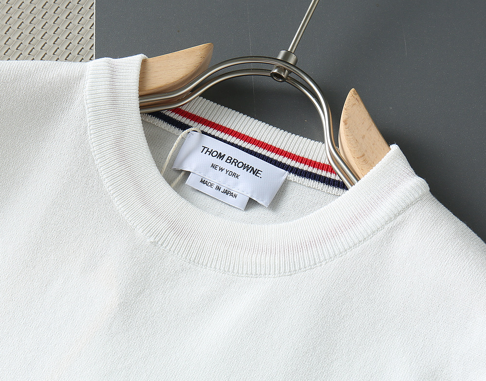톰브라운 남성 반팔 130398 Thom Browne T Shirt 썸네일 이미지