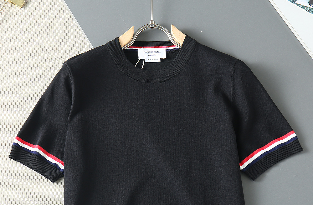 톰브라운 남성 반팔 130399 Thom Browne T Shirt 썸네일 이미지