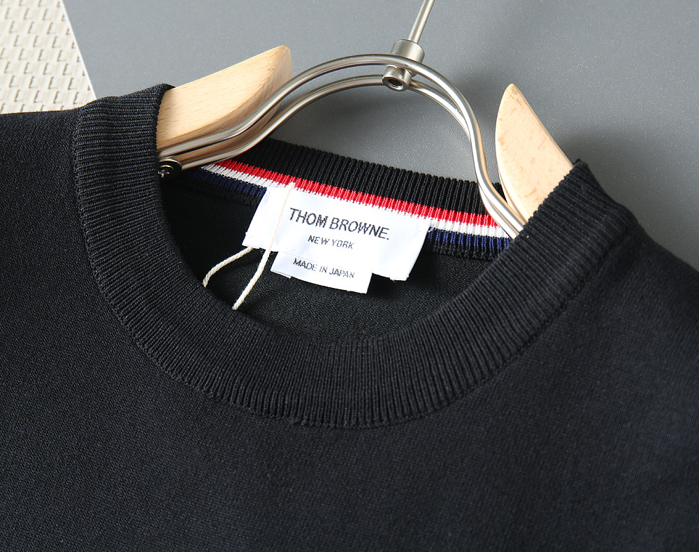 톰브라운 남성 반팔 130399 Thom Browne T Shirt 썸네일 이미지