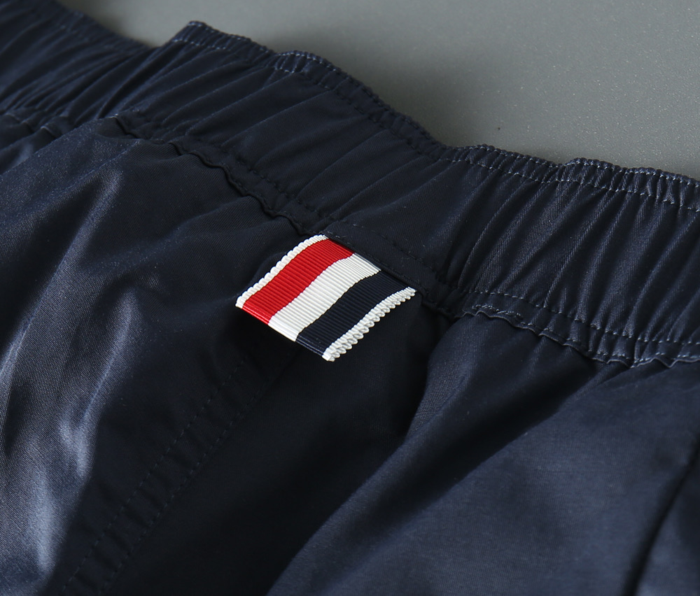톰브라운 남성 반바지 130394 Thom Browne Shorts 썸네일 이미지