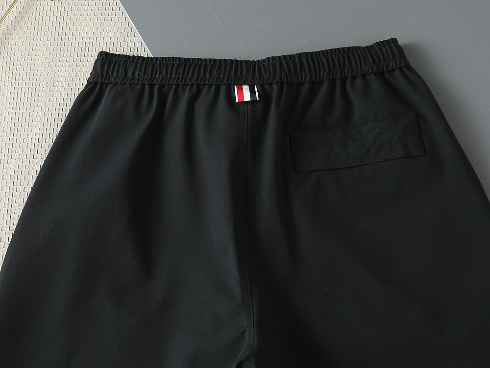 톰브라운 남성 반바지 130309 Thom Browne Shorts 썸네일 이미지