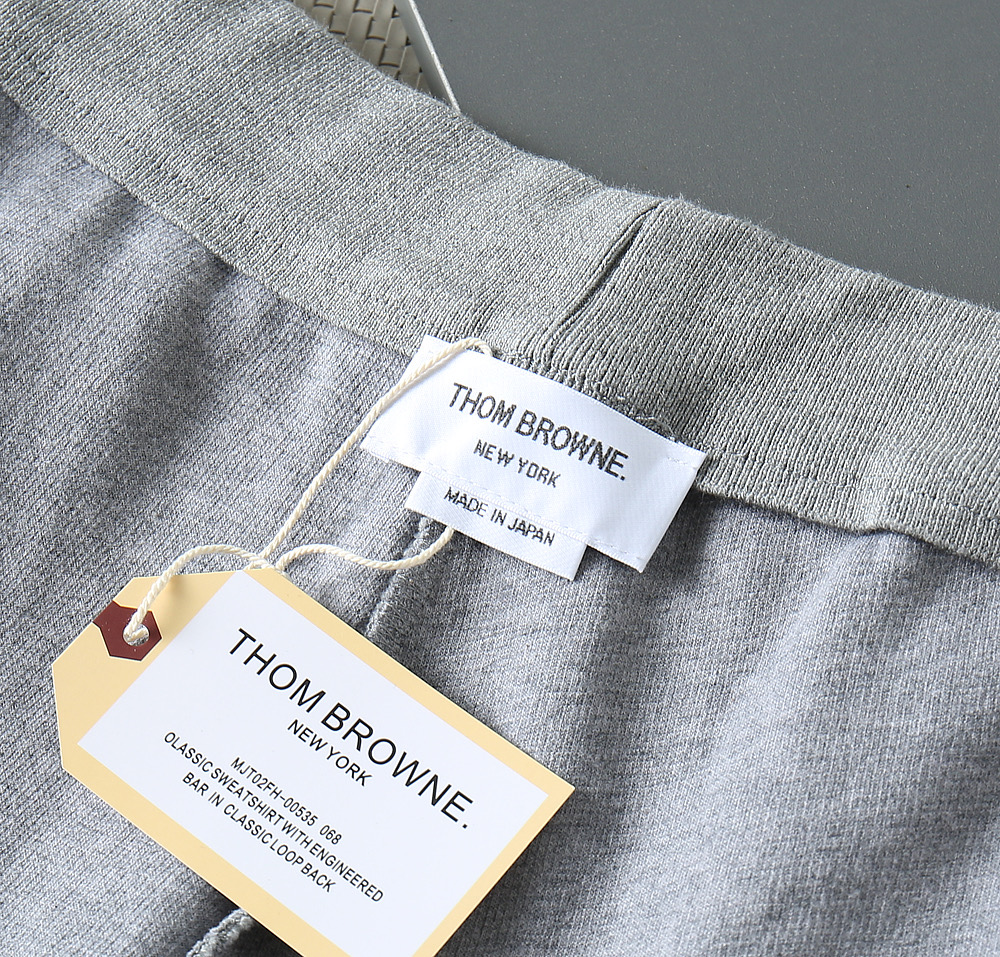 톰브라운 남성 반바지 130392 Thom Browne Shorts 썸네일 이미지