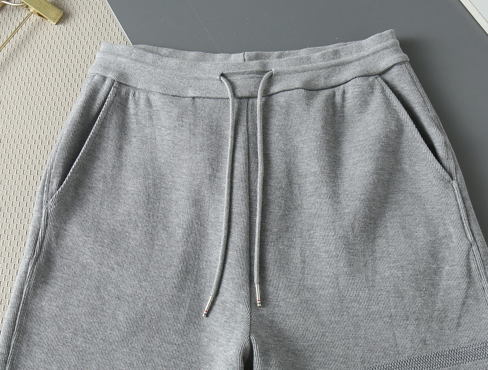 톰브라운 남성 반바지 130392 Thom Browne Shorts 썸네일 이미지