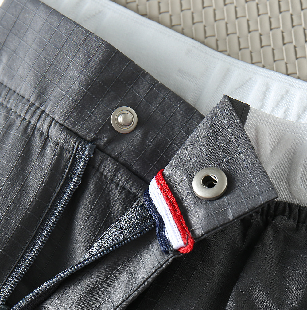 톰브라운 남성 반바지 130354 Thom Browne Shorts 썸네일 이미지