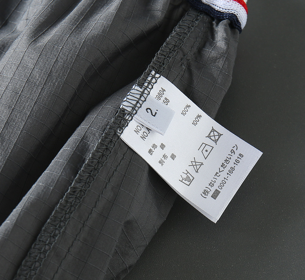 톰브라운 남성 반바지 130354 Thom Browne Shorts 썸네일 이미지