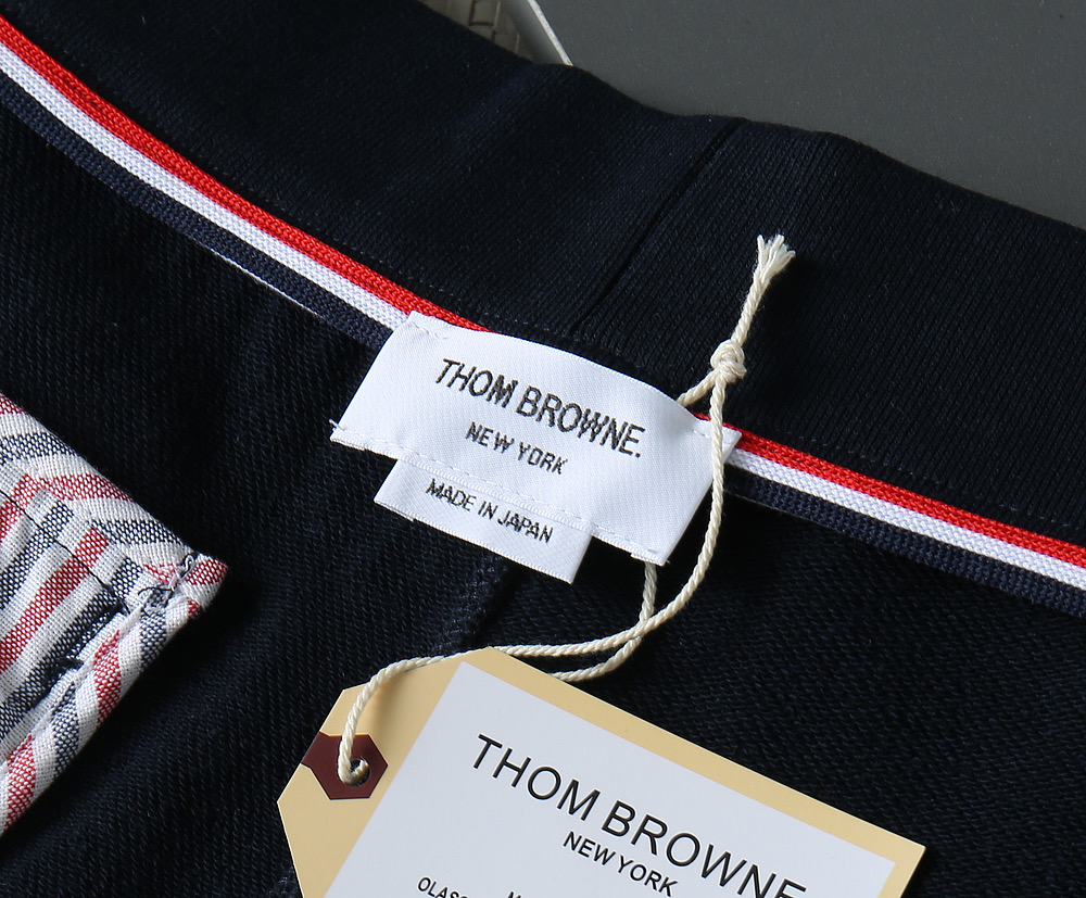 톰브라운 남성 반바지 130390 Thom Browne Shorts 썸네일 이미지