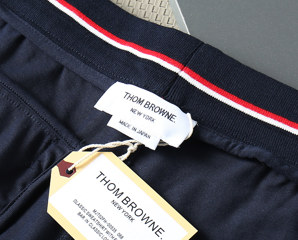 톰브라운 남성 반바지 130358 Thom Browne Shorts 썸네일 이미지