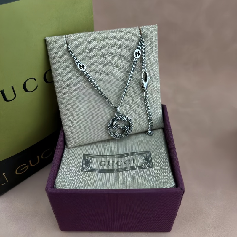 Gucci螺纹双G项链 - エレガントなデザイン