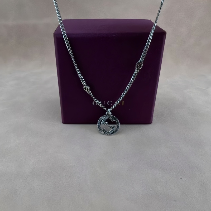 Gucci螺纹双G项链 - エレガントなデザイン