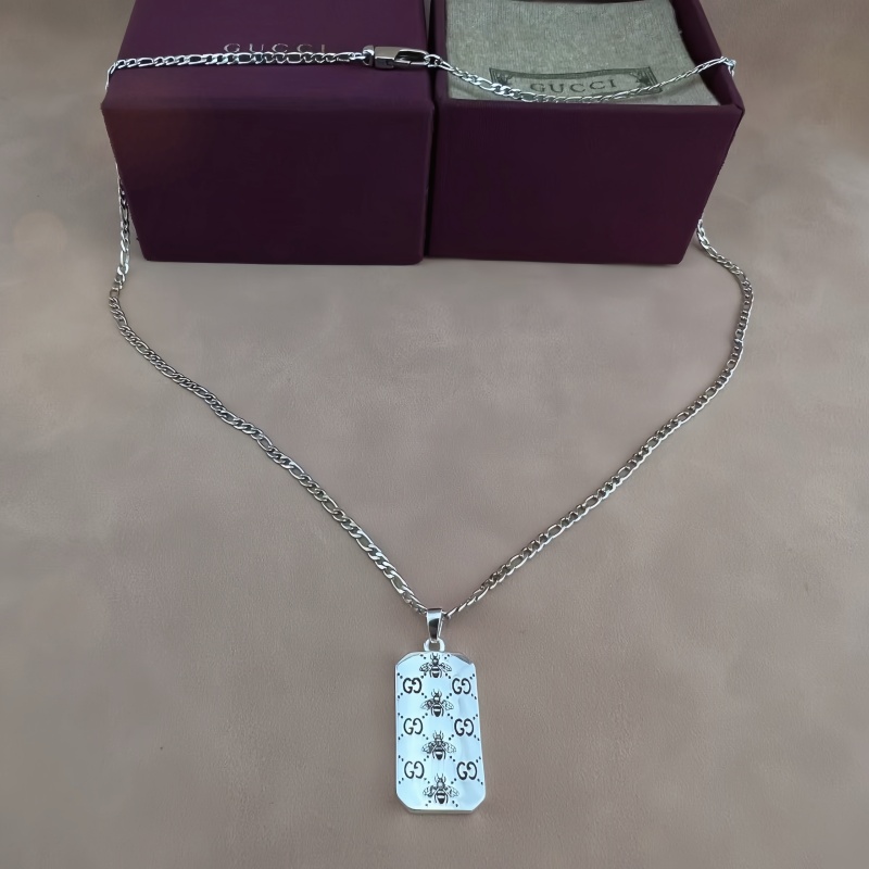 Gucci 蜜蜂項チェーン - サイズ調整可能なデザイン