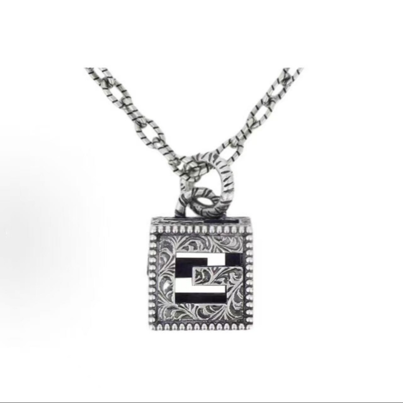 NO:575701,GUCCI patterned square G necklace, fine jewelry, gucci, necklace19860909GUCCI花纹方G项链,饰品精品,gucci,necklace,Jewelry