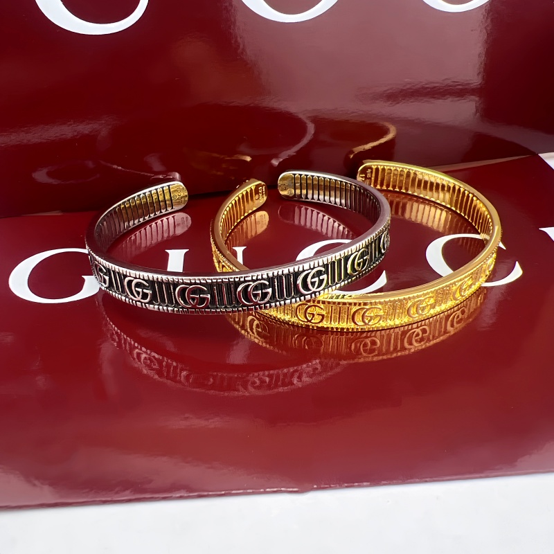 Gucci Jewelry GUCCI gear bracelet — photo 2