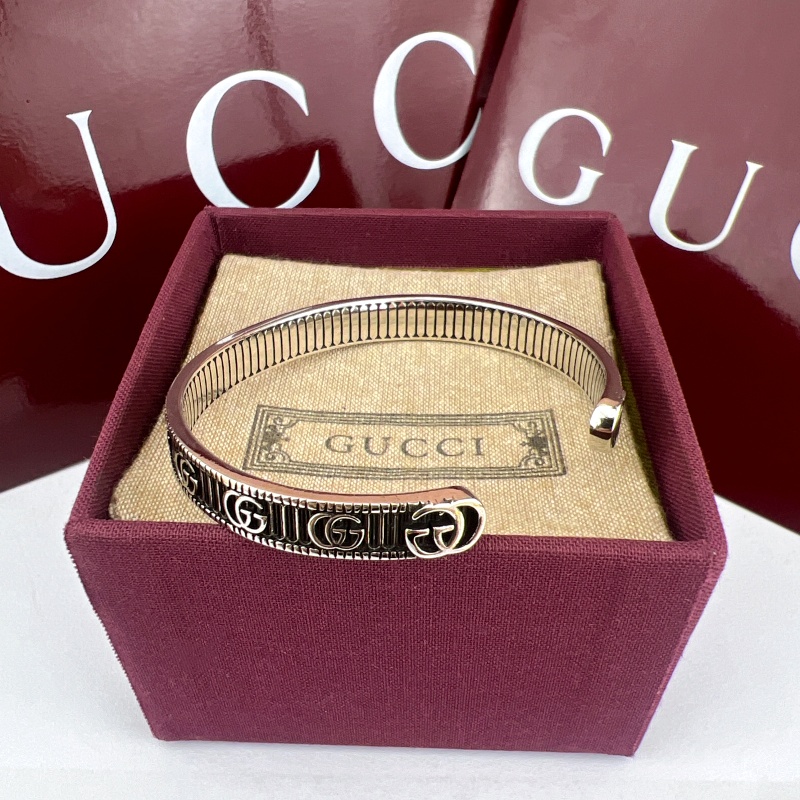 Gucci Jewelry GUCCI gear bracelet — photo 4