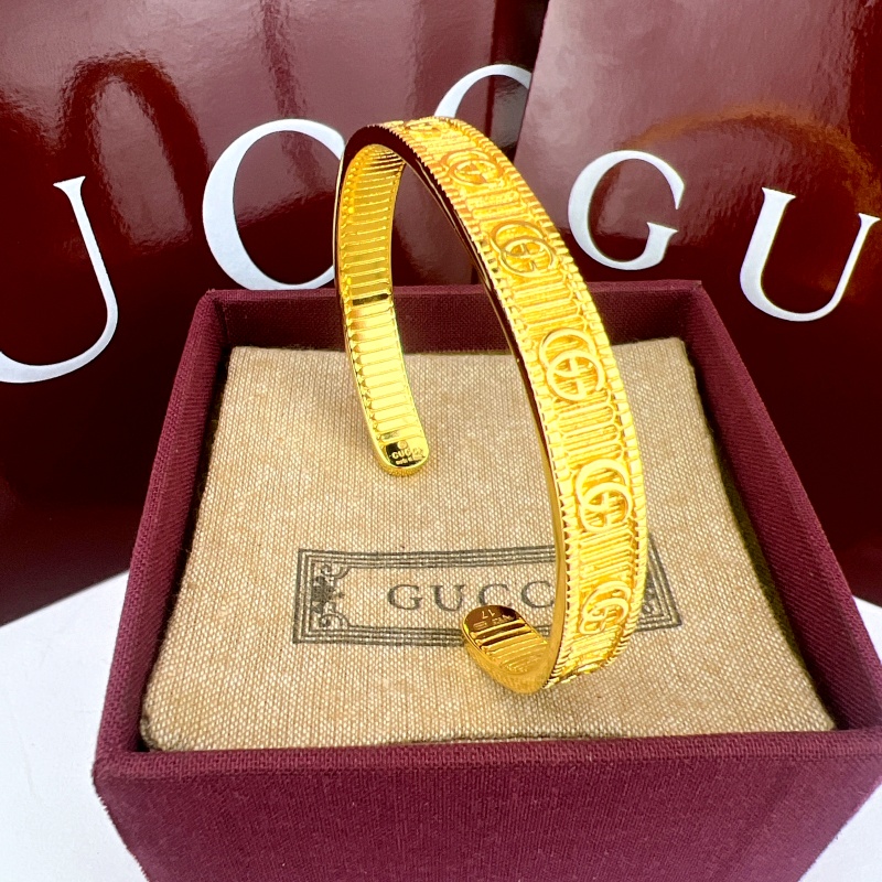Gucci Jewelry GUCCI gear bracelet — photo 7