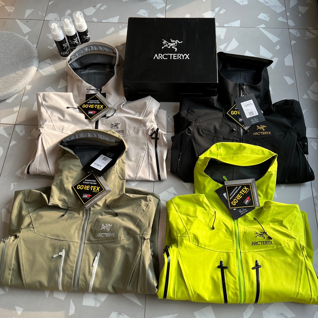 nu te koop goedkoop
 Arcteryx Kleding Jas &Jassen Mannen