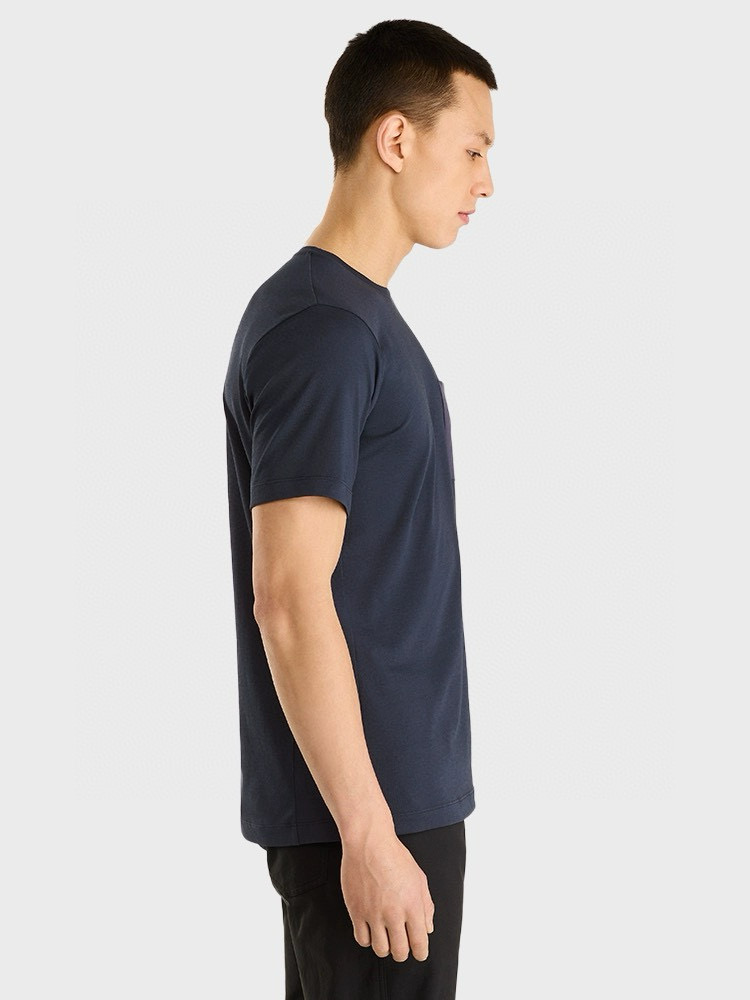 Arc'teryx Eris Cotton T-Shirt for Men - Lightweight and Breathable 5 i1750914348870 8312 0 3
