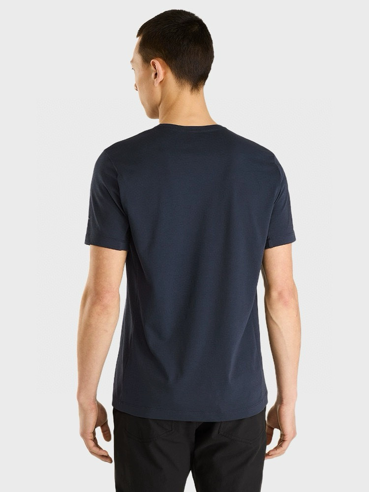 Arc'teryx Eris Cotton T-Shirt for Men - Lightweight and Breathable 6 i1750914348870 838 0 4