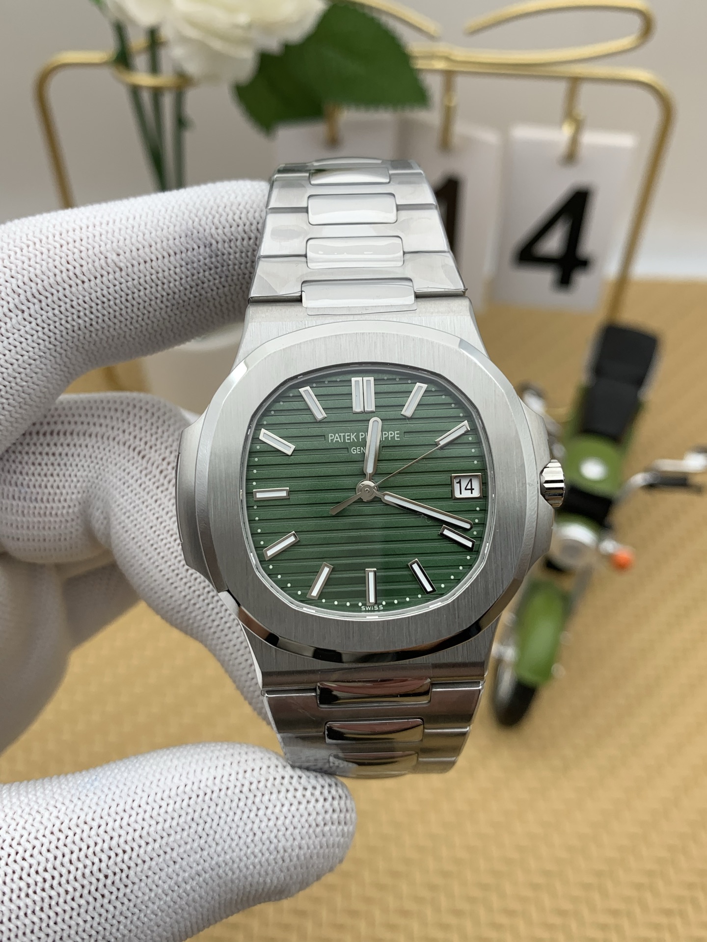 NO:386764,3k 5711 green plate nautilus,198609093k 5711绿盘鹦鹉螺,,Watch