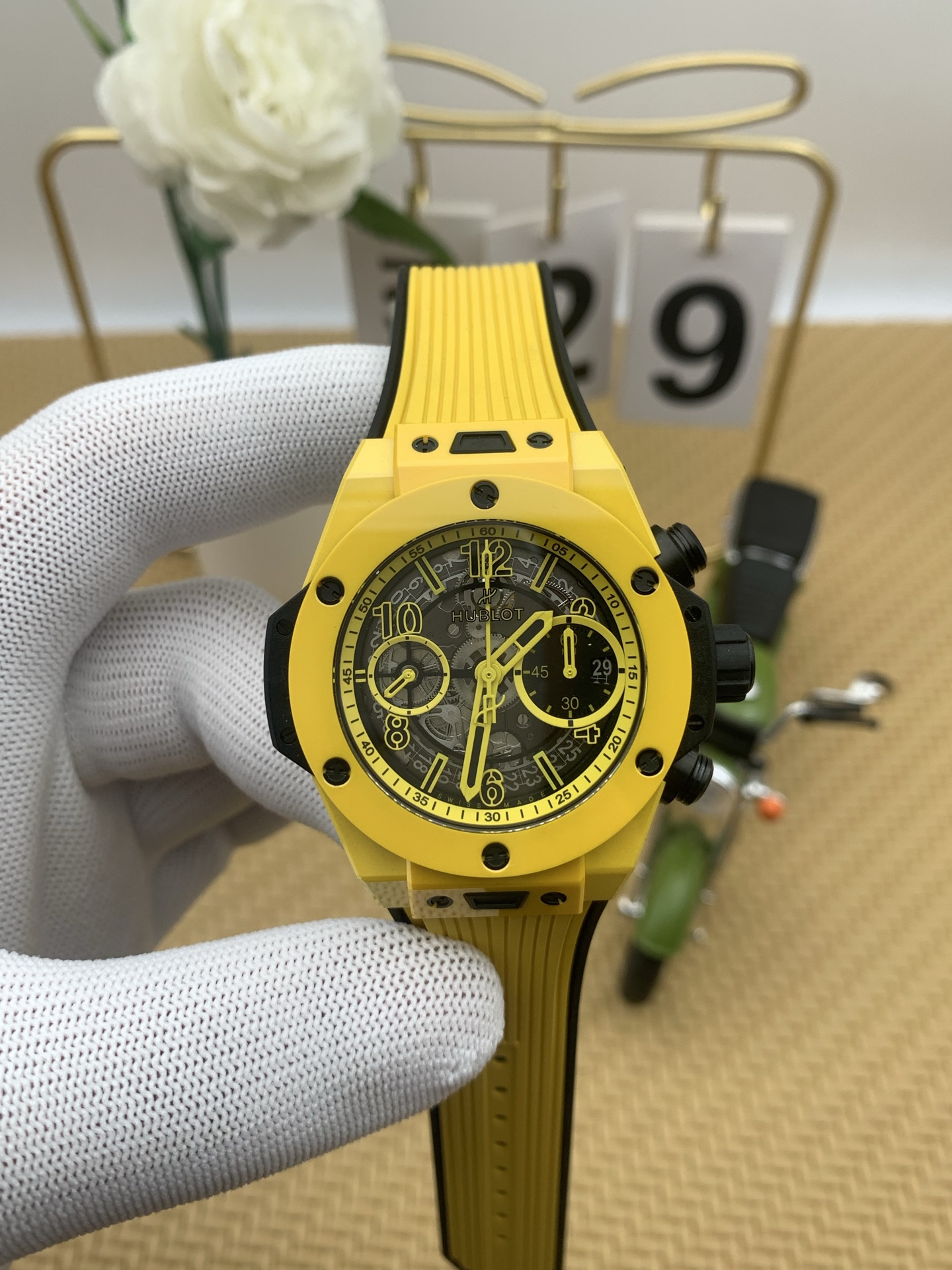 NO:386698,BBF Yellow Ceramics Big Bang,19860909BBF 黄陶瓷大爆炸,,Watch