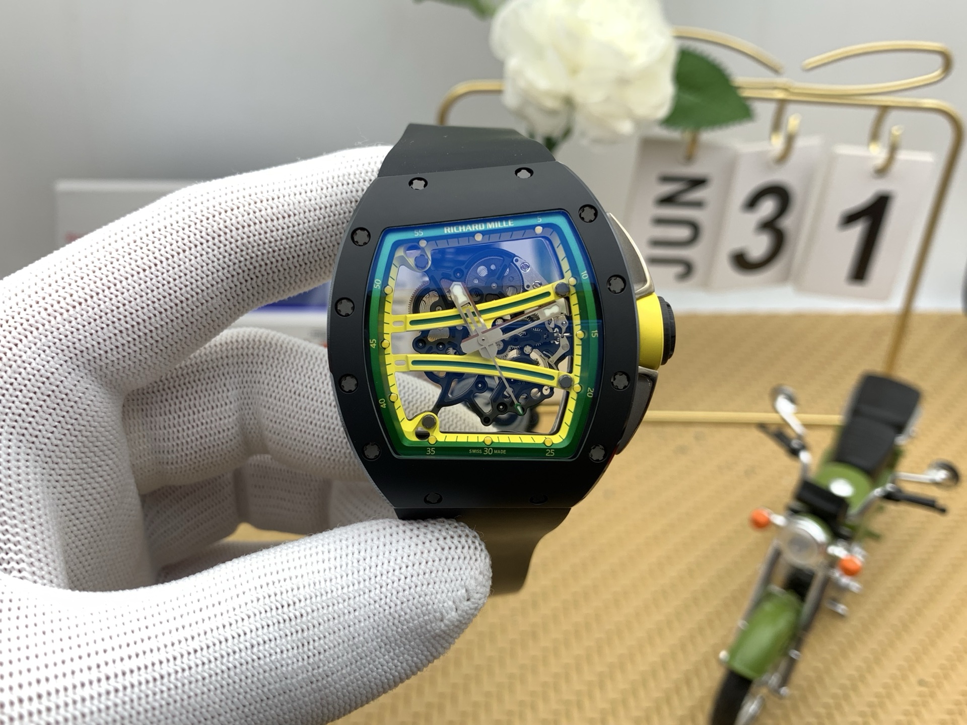 NO:386755,zf Richard Miller RM061 runway,19860909zf 理查德米勒rm061 跑道,,Watch