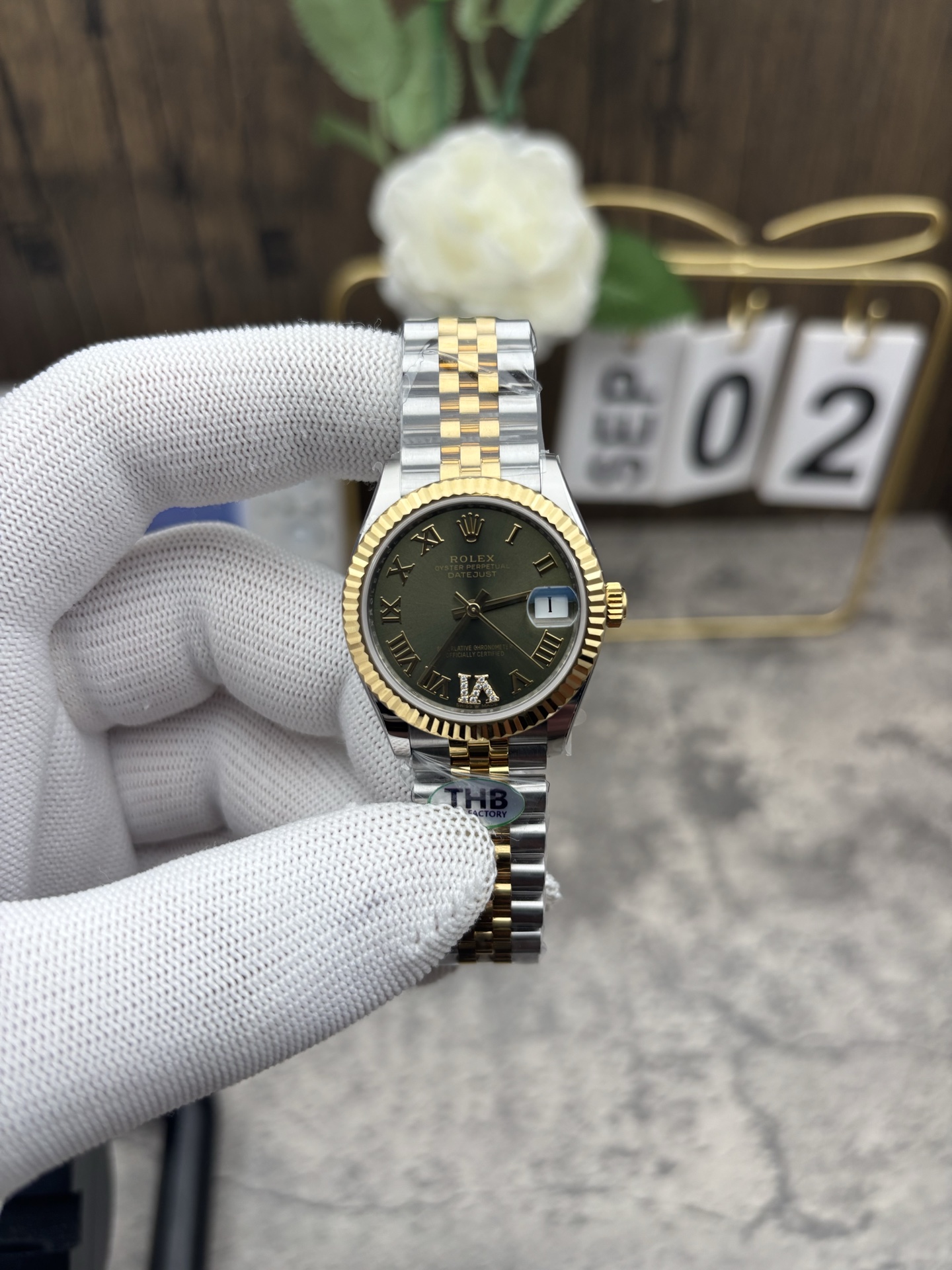 NO:387244,thb gold log 31MM,19860909thb 间金日志31MM,,Watch