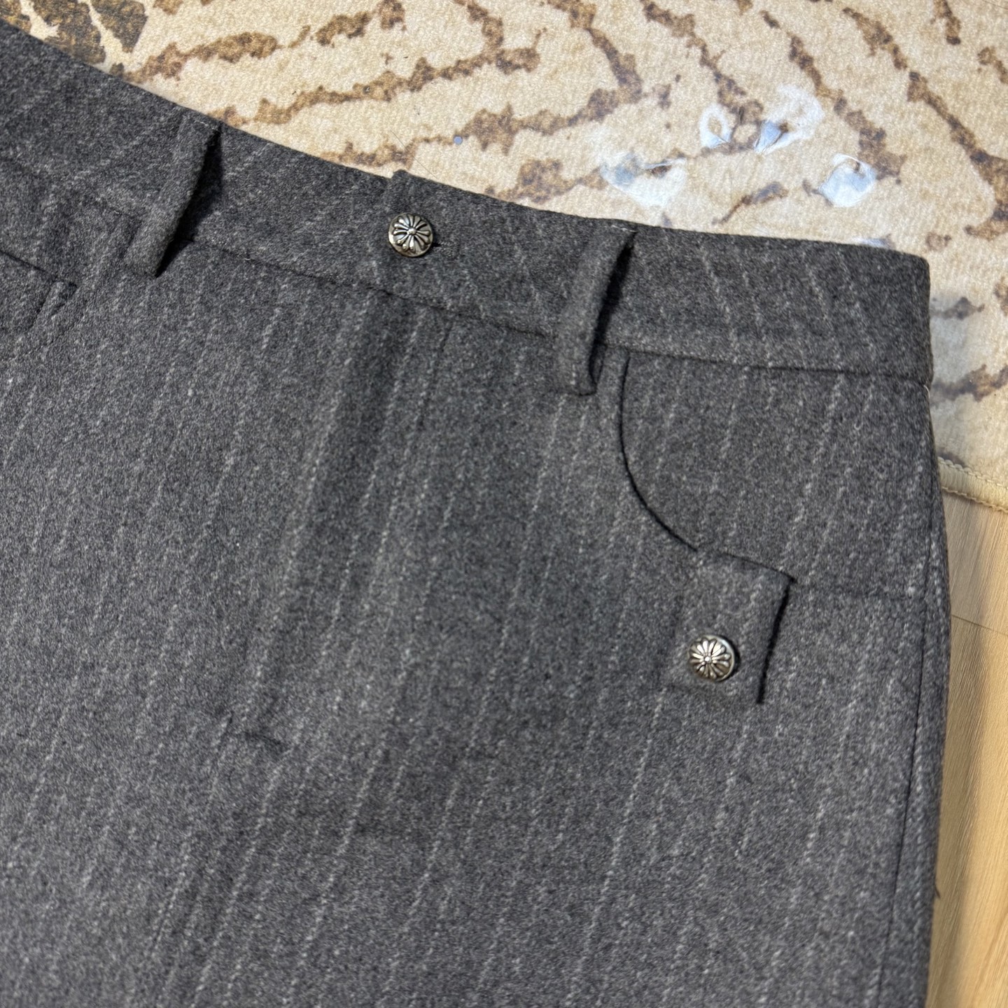 Chrome Hearts Pinstripe A-Line Skirt with Cross Button Details 5 i1762006311974 5329 0 2