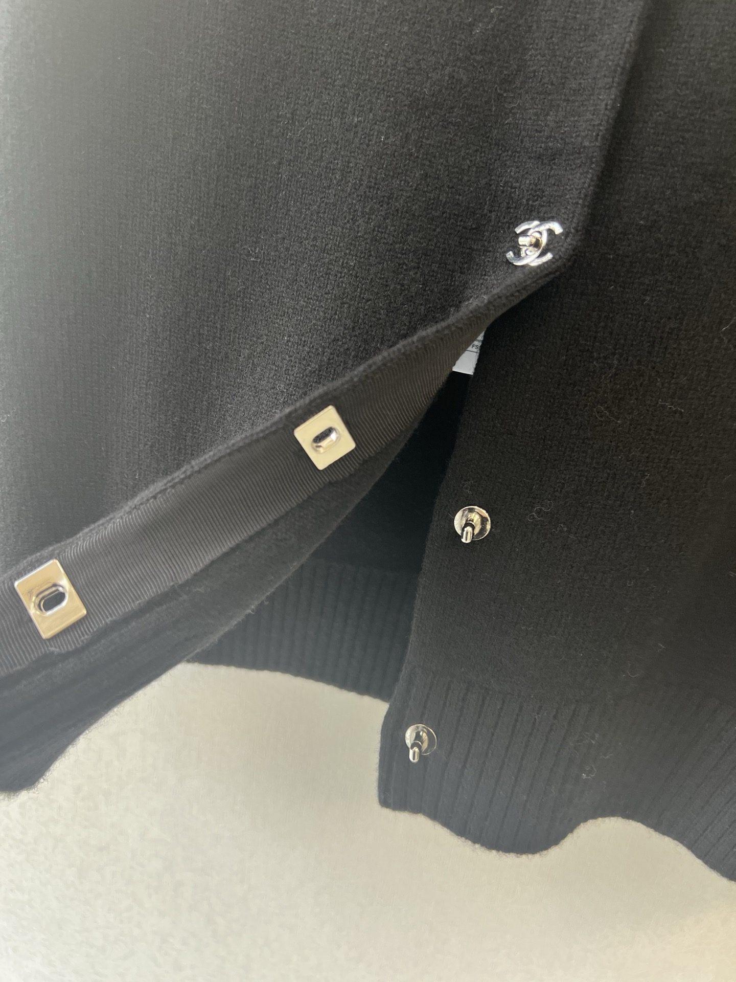 小香书包扣经典爆款返单出货🚚实拍图🆕🆕3色3码