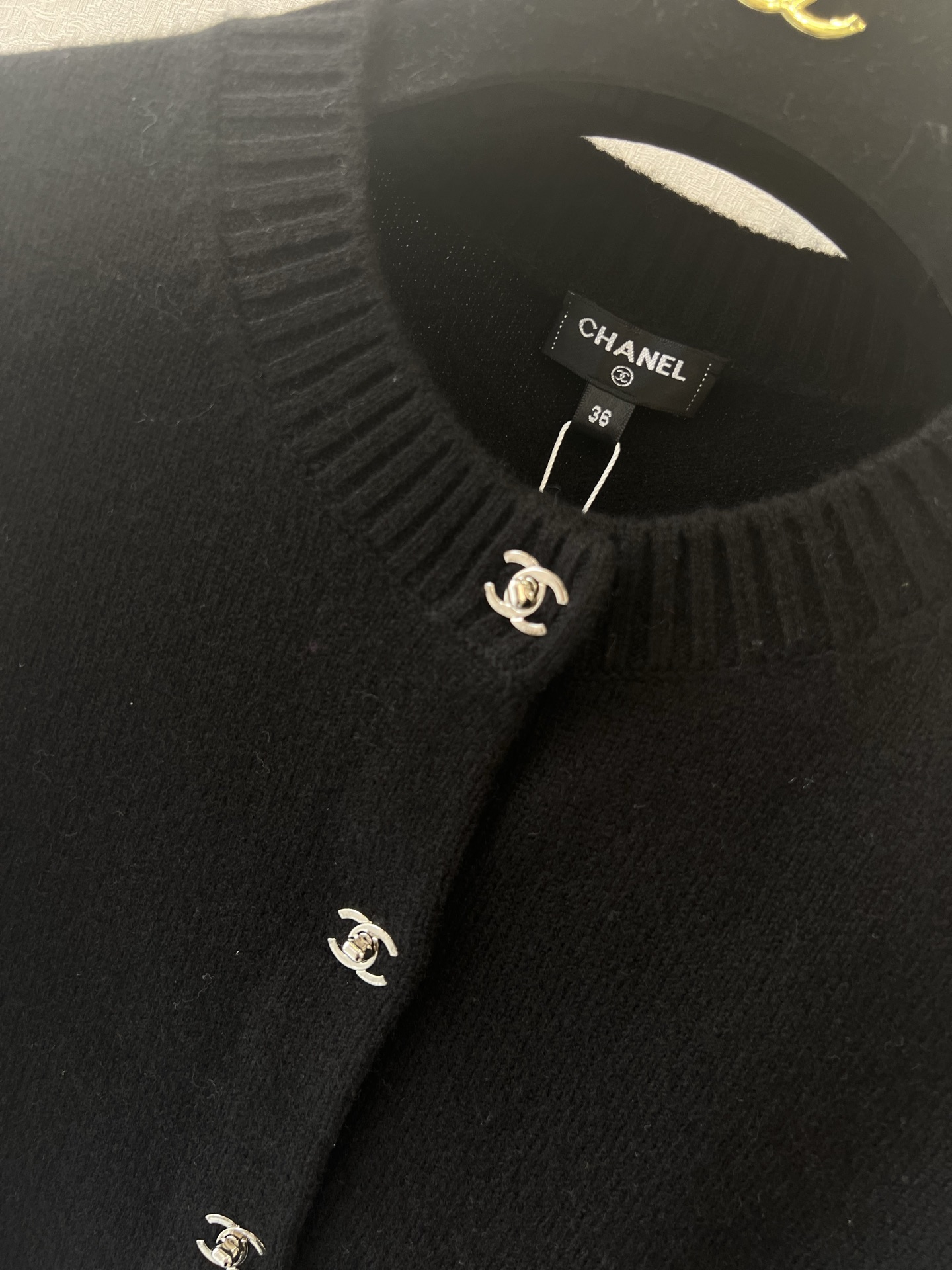 小香书包扣经典爆款返单出货🚚实拍图🆕🆕3色3码