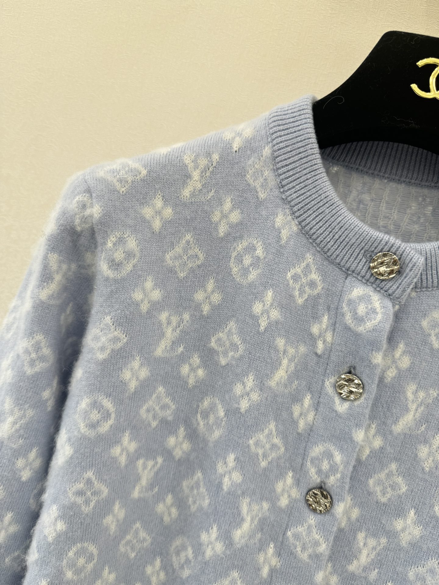 LV高版本新品🆕🆕圆领开衫💗💗实拍图🆕🆕