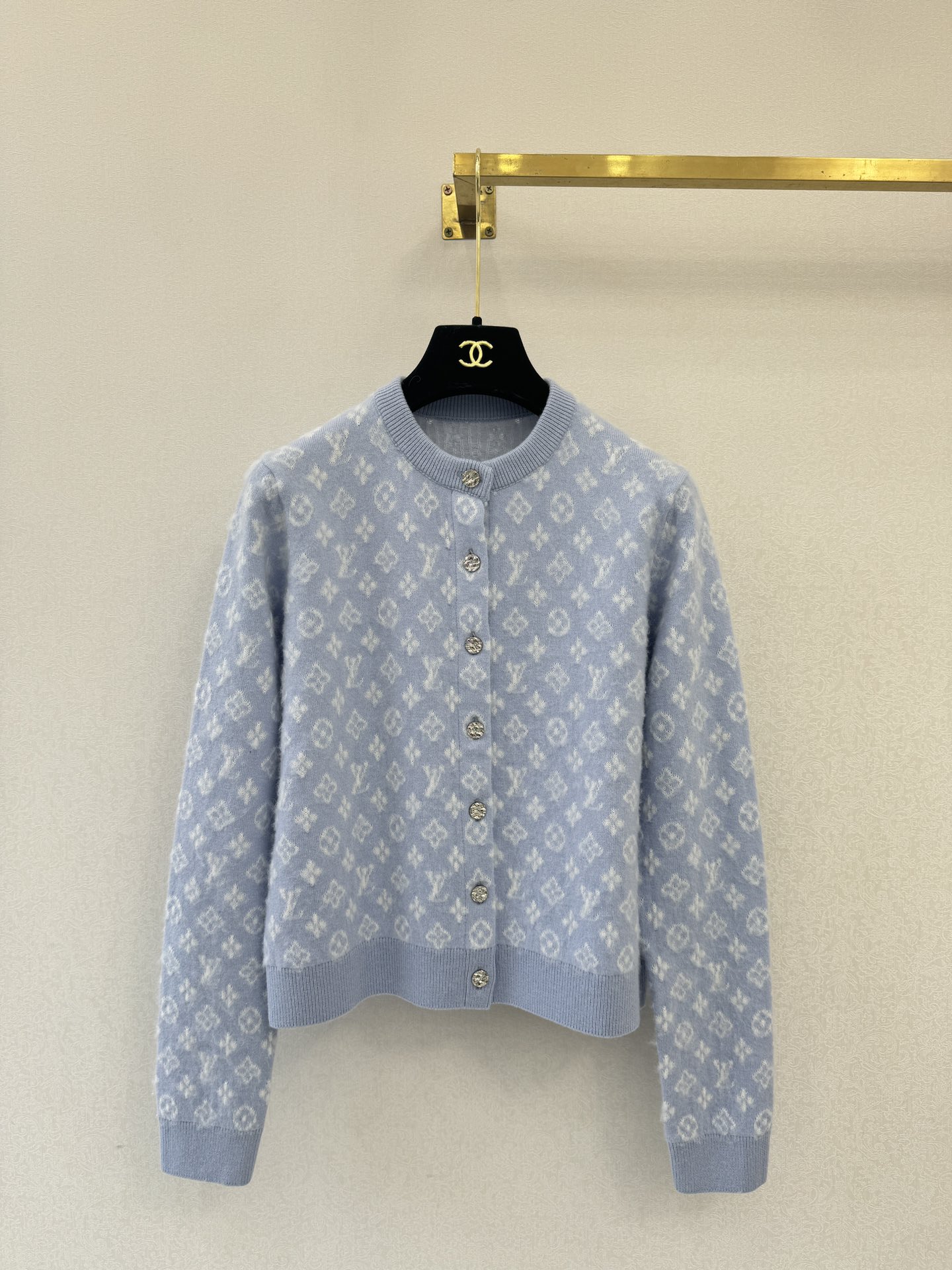 LV高版本新品🆕🆕圆领开衫💗💗实拍图🆕🆕
