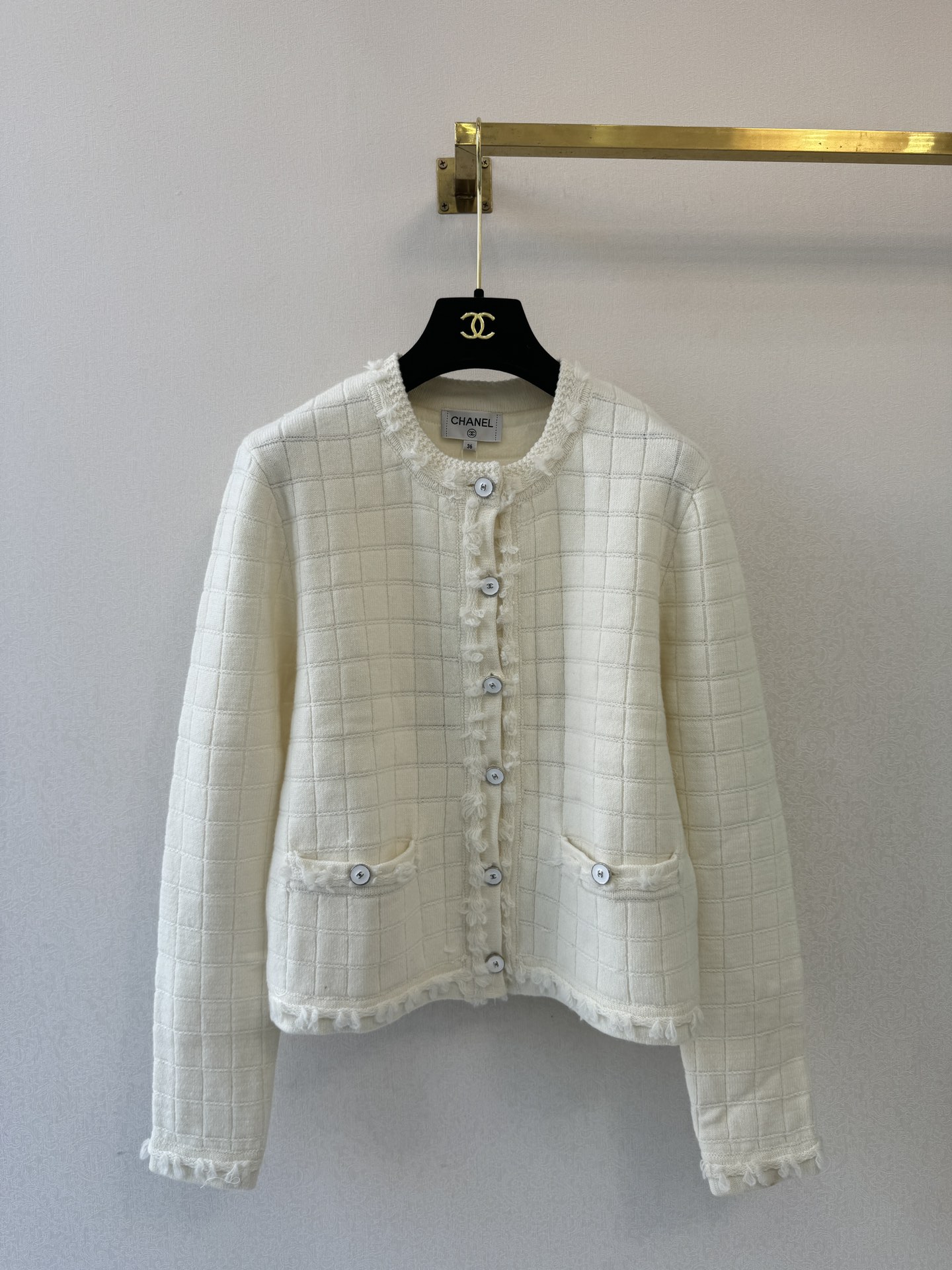 小香26P新品🆕🆕圆领纽扣开衫💗💗实拍图🆕🆕三色3码