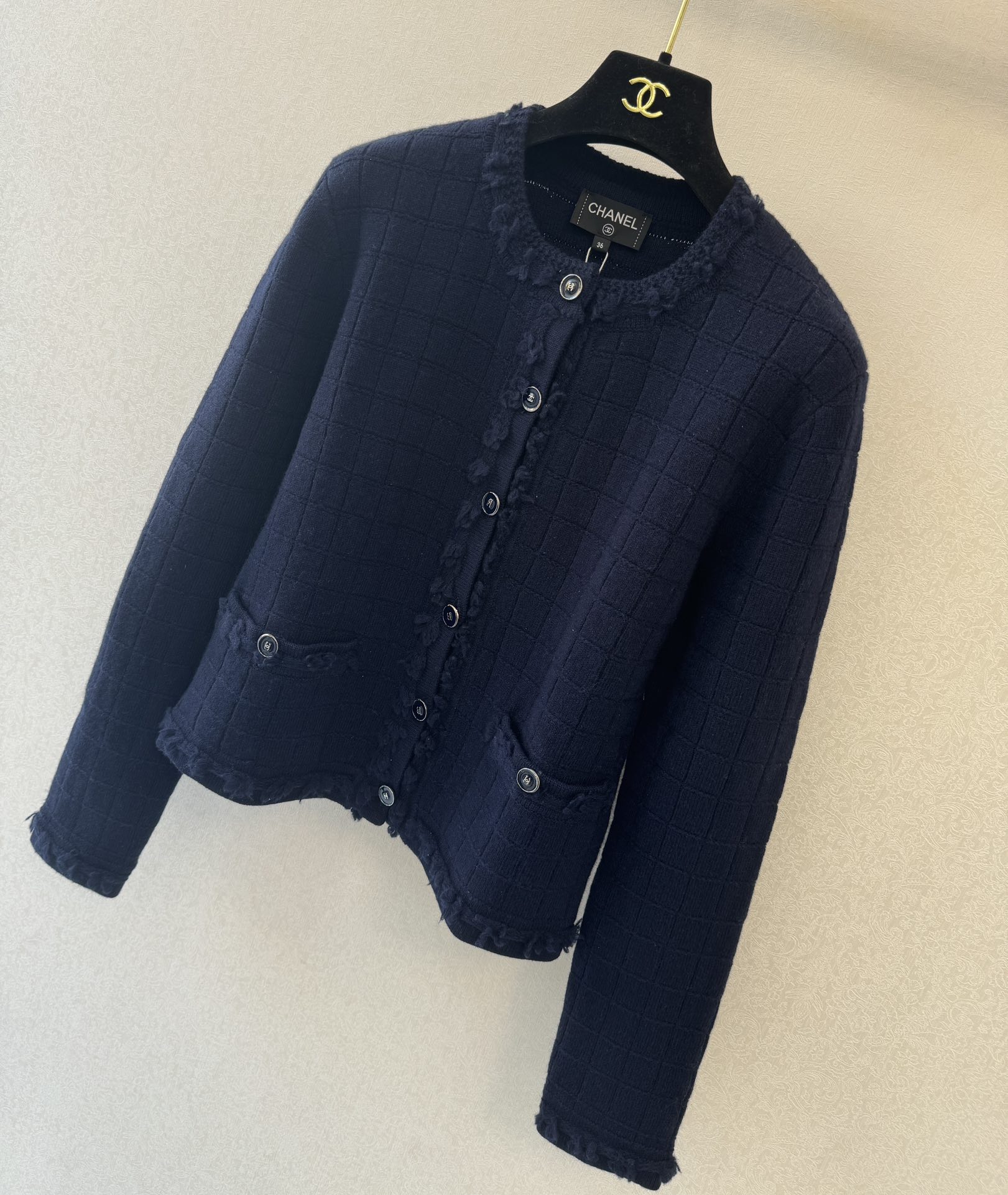 小香26P新品🆕🆕圆领纽扣开衫💗💗实拍图🆕🆕三色3码